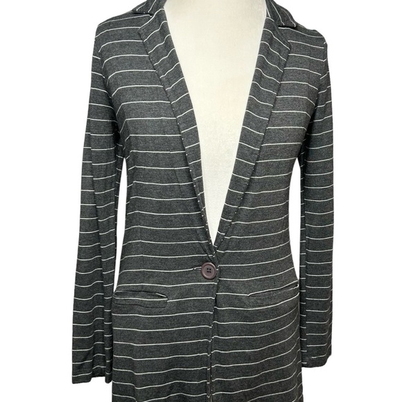 ANTHROPOLOGIE DOLAN Blazer Jacket Striped Long Knit Gray White Size  XS Like new - Picture 1 of 6